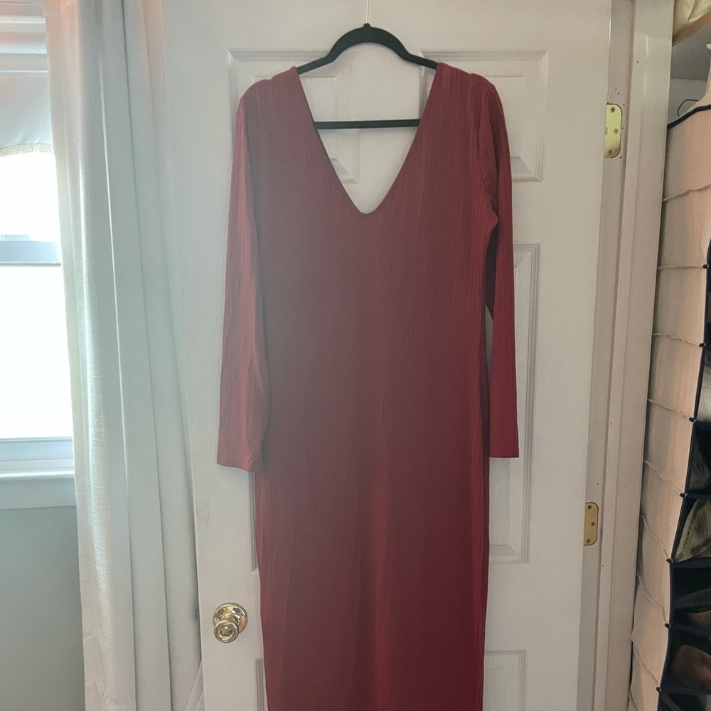 V neck long sleeve dress